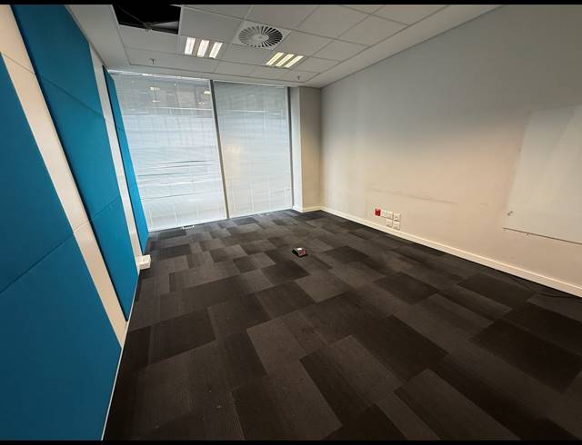 6,729M² OFFICE TO LET IN SANDTON CENTRAL